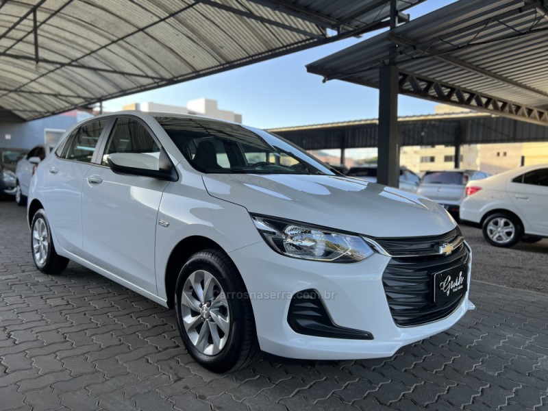 ONIX 1.0 LT 12V TURBO FLEX 4P AUTOMÁTICO - 2022 - BOM PRINCíPIO