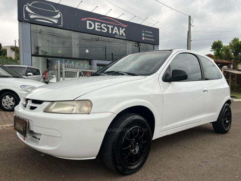 CELTA 1.0 MPFI 8V GASOLINA 2P MANUAL - 2003 - DOIS IRMãOS