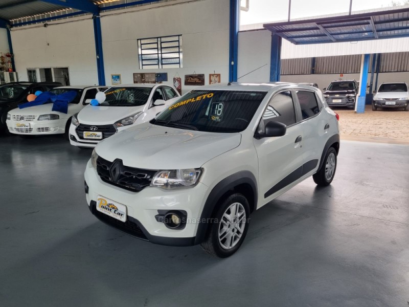 KWID 1.0 12V SCE FLEX ZEN MANUAL - 2018 - VACARIA