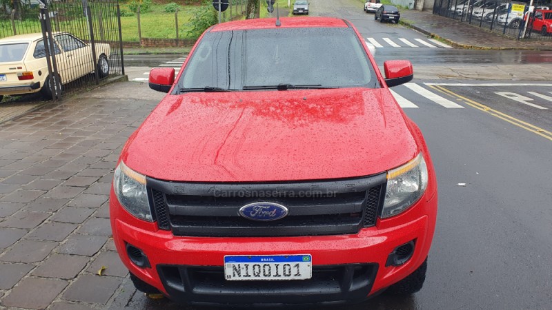 RANGER 2.5 XLS 4X2 CD 16V FLEX 4P MANUAL - 2014 - CAXIAS DO SUL