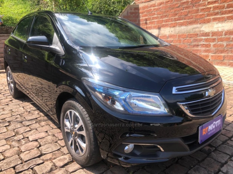 ONIX 1.4 MPFI LTZ 8V FLEX 4P MANUAL - 2014 - MUçUM