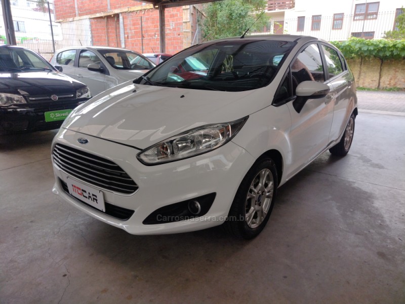 FIESTA 1.5 SE HATCH 16V FLEX 4P MANUAL - 2014 - GARIBALDI