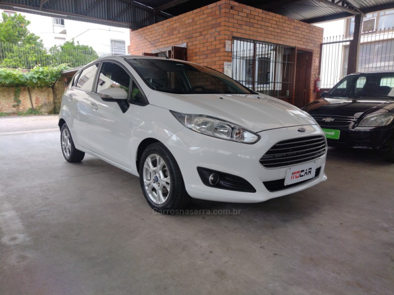 FIESTA 1.5 SE HATCH 16V FLEX 4P MANUAL