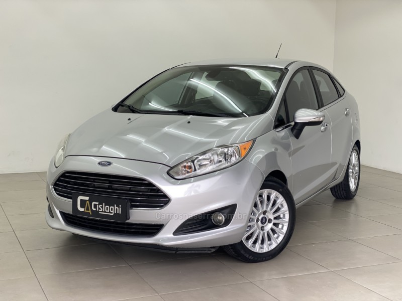 FIESTA 1.6 TITANIUM PLUS SEDAN 16V FLEX 4P AUTOMÁTICO - 2015 - CARLOS BARBOSA