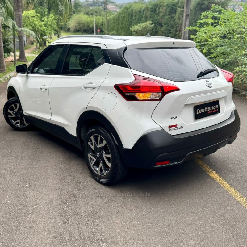 KICKS 1.6 16V FLEX S XTRONIC 4P AUTOMÁTICO - 2019 - CAMPO BOM