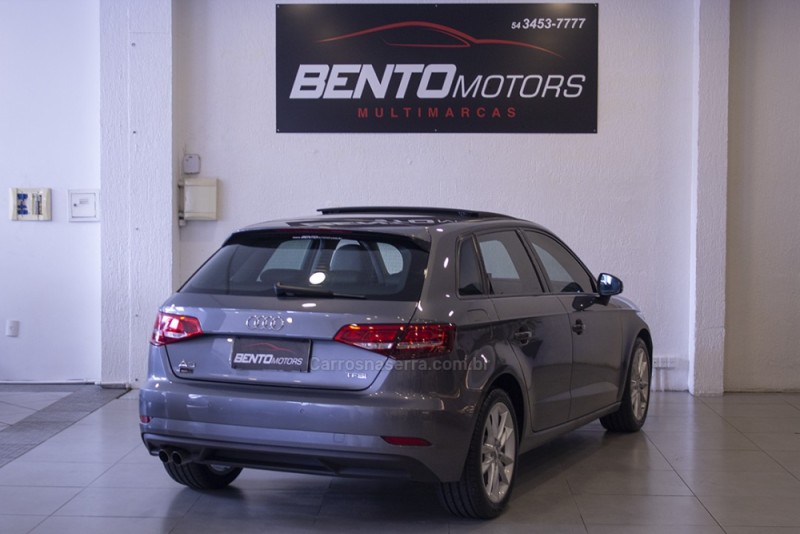 A3 1.4 TFSI SPORTBACK 16V GASOLINA 4P S-TRONIC - 2018 - BENTO GONçALVES