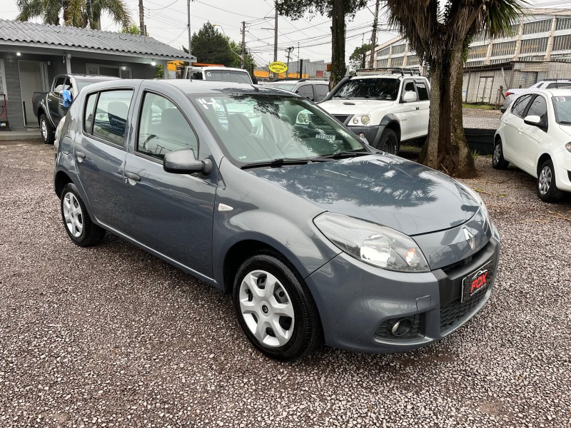 SANDERO 1.6 EXPRESSION 8V FLEX 4P MANUAL - 2014 - CAXIAS DO SUL