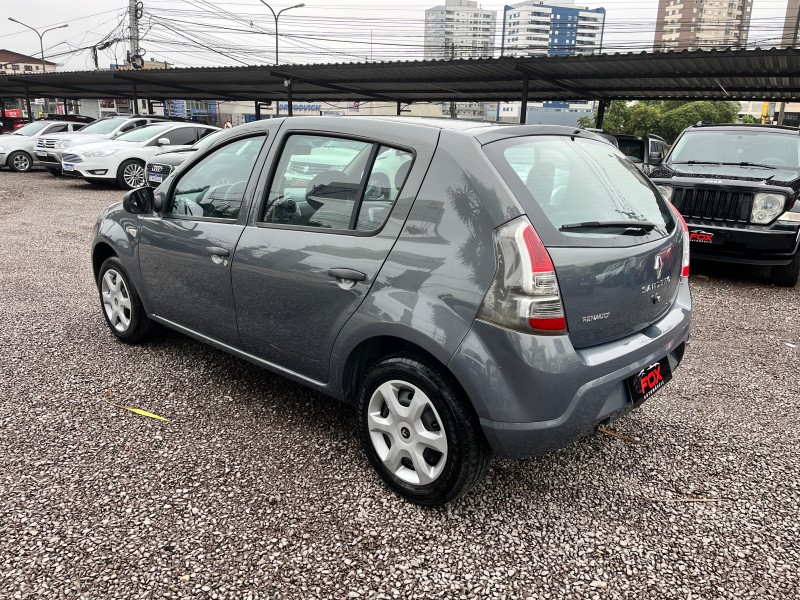 SANDERO 1.6 EXPRESSION 8V FLEX 4P MANUAL - 2014 - CAXIAS DO SUL