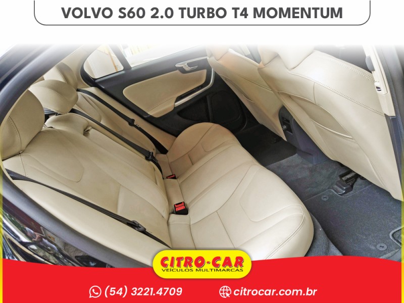 S60 2.0 T4 MOMENTUM GASOLINA 4P AUTOMÁTICO - 2017 - CAXIAS DO SUL