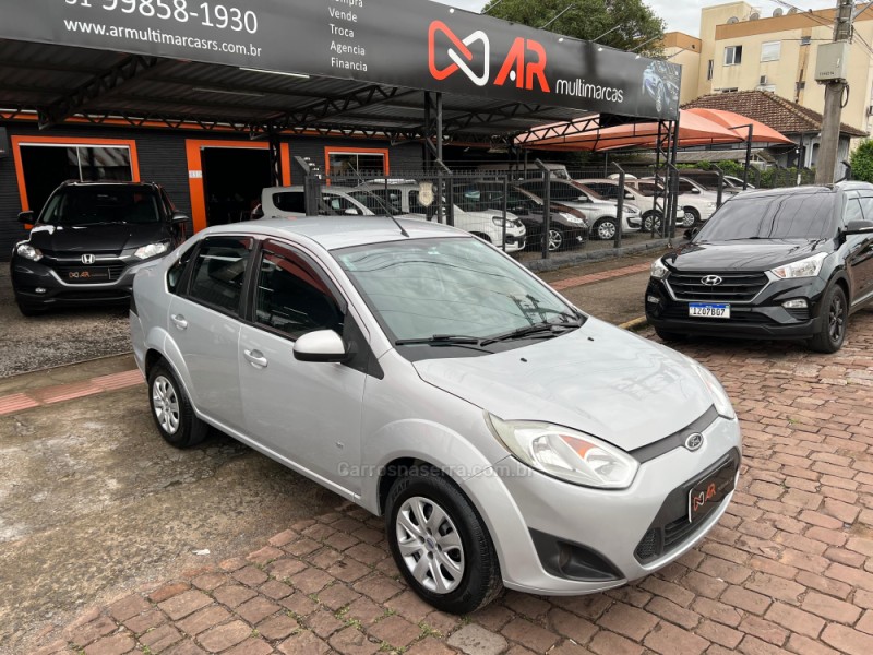 FIESTA 1.6 MPI SEDAN 8V FLEX 4P MANUAL - 2014 - VENâNCIO AIRES