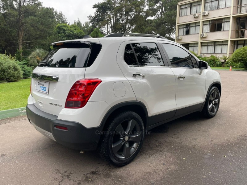 TRACKER 1.8 MPFI LTZ 4X2 16V FLEX 4P AUTOMÁTICO - 2014 - CAXIAS DO SUL