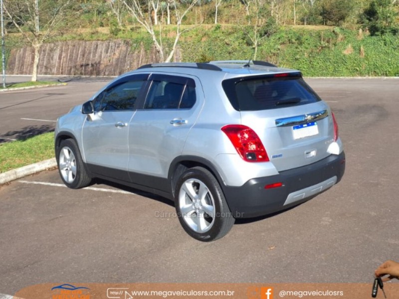 TRACKER 1.8 MPFI LTZ 4X2 16V FLEX 4P AUTOMÁTICO - 2015 - BENTO GONçALVES