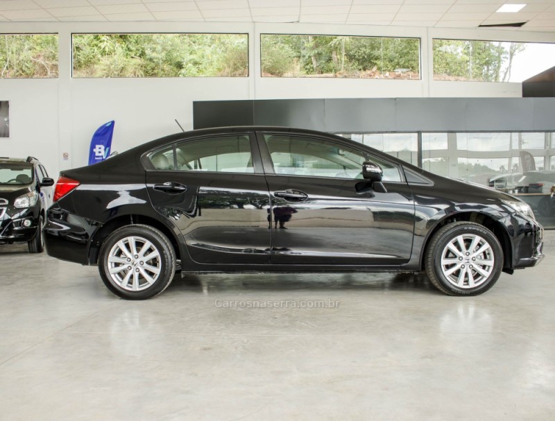 CIVIC 2.0 LXR 16V FLEX 4P AUTOMÁTICO - 2014 - NOVO HAMBURGO