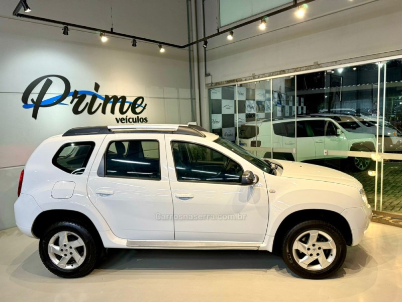 DUSTER 2.0 DYNAMIQUE 4X2 16V FLEX 4P AUTOMÁTICO - 2013 - ESTâNCIA VELHA