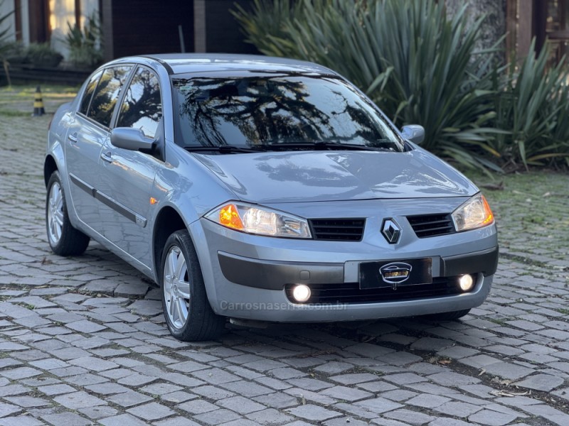 megane 2.0 dynamique sedan 16v gasolina 4p automatico 2007 gramado