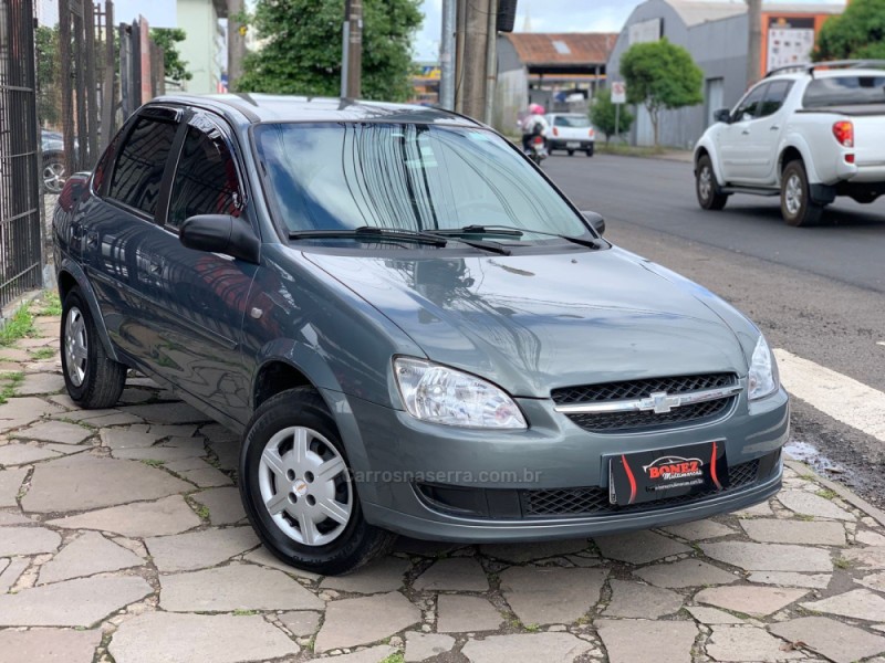 CLASSIC 1.0 MPFI LS 8V FLEX 4P MANUAL - 2013 - CAXIAS DO SUL