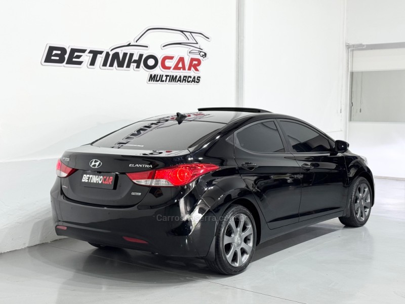 ELANTRA 1.8 GLS 16V GASOLINA 4P AUTOMÁTICO - 2013 - ESTâNCIA VELHA