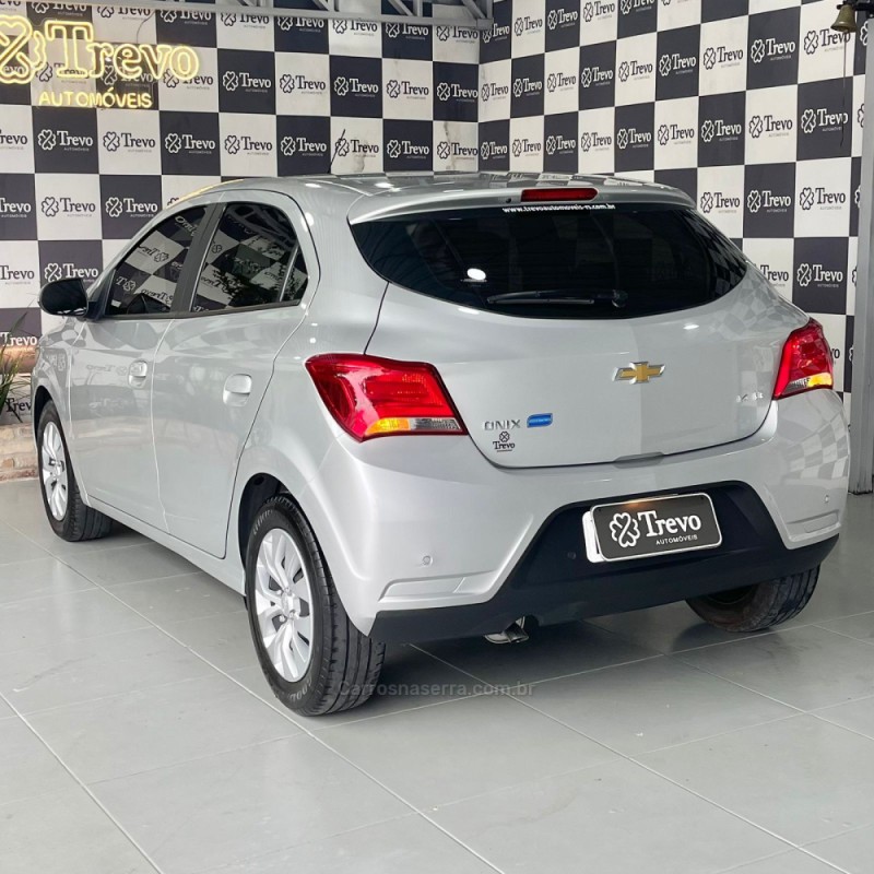 ONIX 1.4 MPFI LT 8V FLEX 4P MANUAL - 2018 - TAQUARA