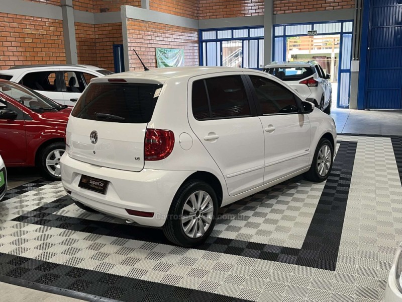 FOX 1.6 MI PRIME 8V FLEX 4P MANUAL - 2013 - BENTO GONçALVES