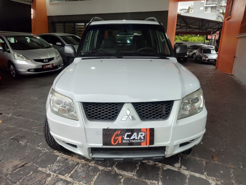 PAJERO TR4 2.0 4X4 16V 140CV FLEX 4P AUTOMÁTICO - 2012 - CAXIAS DO SUL