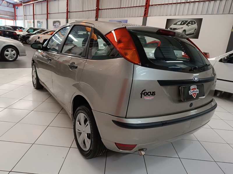 FOCUS 1.6 8V FLEX 4P MANUAL - 2008 - NOVO HAMBURGO