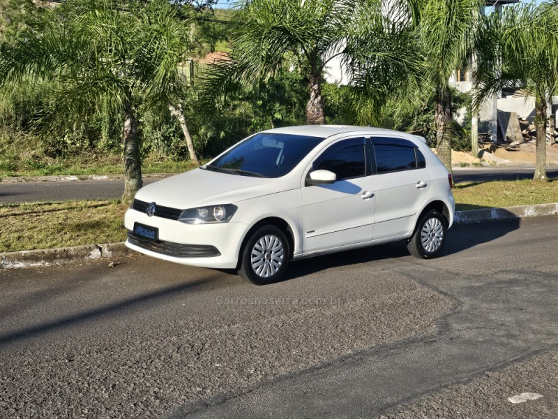 GOL 1.0 MI TREND 8V FLEX 4P MANUAL - 2013 - CAMPO BOM