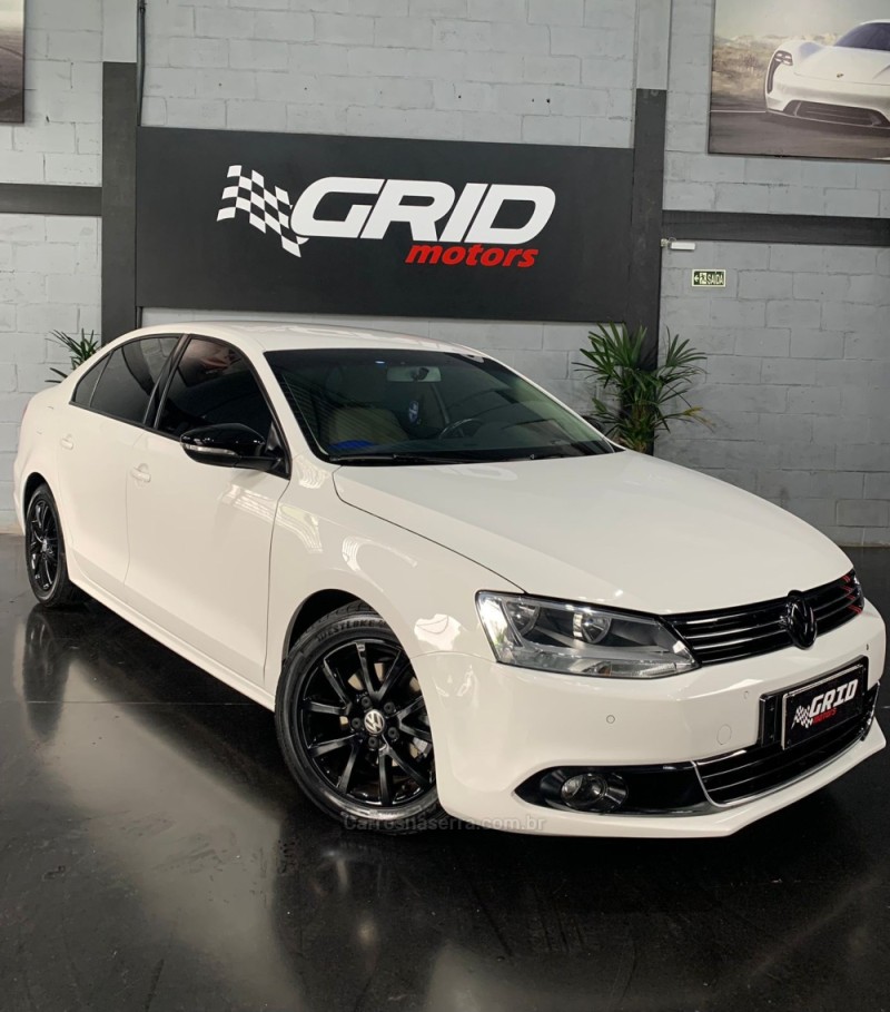 JETTA 2.0 COMFORTLINE FLEX 4P TIPTRONIC - 2012 - ESTâNCIA VELHA