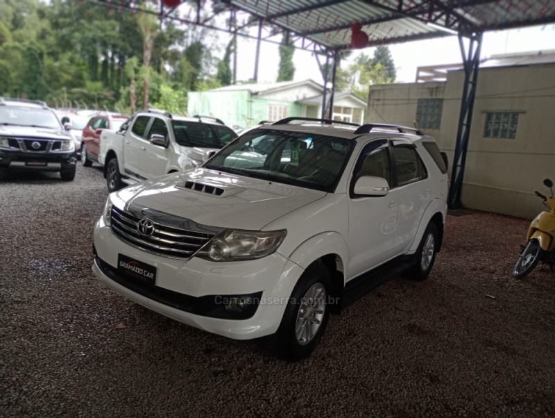 HILUX 2.7 SRV 4X4 CD 16V FLEX 4P AUTOMÁTICO - 2013 - CANELA