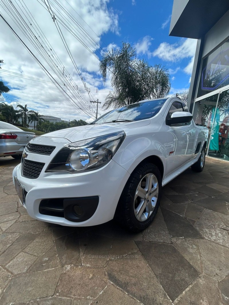 MONTANA 1.4 MPFI SPORT CS 8V FLEX 2P MANUAL - 2014 - NãO-ME-TOQUE