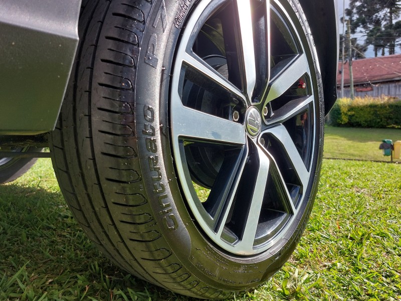 FOX 1.6 MI EXTREME 8V FLEX 4P MANUAL - 2021 - CAXIAS DO SUL