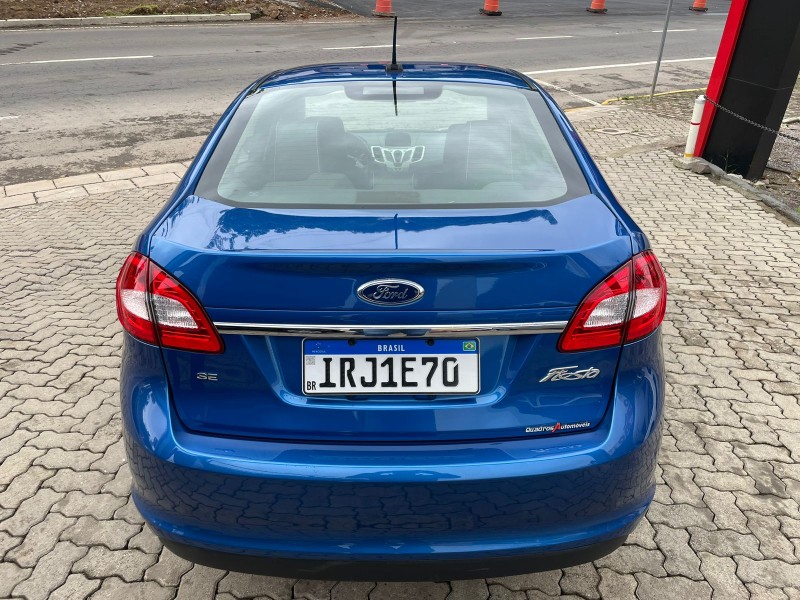 FIESTA 1.6 SE SEDAN 16V FLEX 4P MANUAL - 2011 - CAXIAS DO SUL