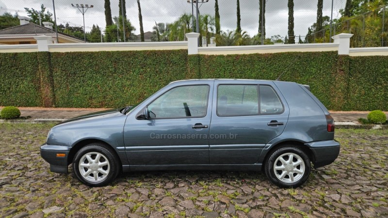 GOLF 2.0 MI 8V FLEX 4P MANUAL - 1998 - IVOTI