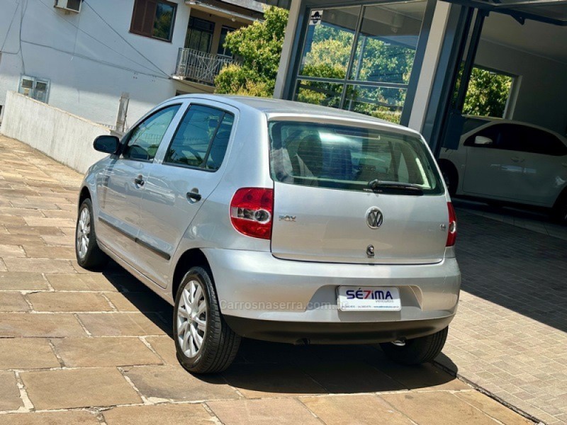 FOX 1.6 MI PLUS 8V FLEX 4P MANUAL - 2007 - GUAPORé