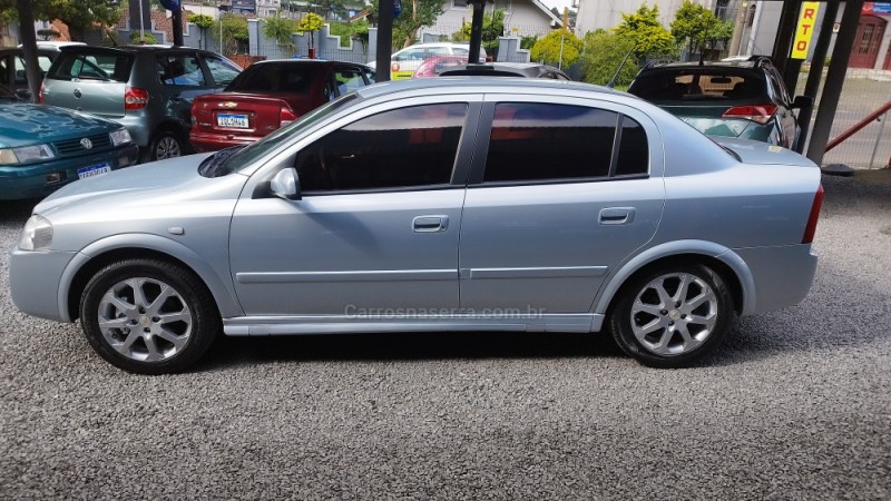 ASTRA 2.0 MPFI ADVANTAGE SEDAN 8V FLEX 4P MANUAL - 2007 - FARROUPILHA