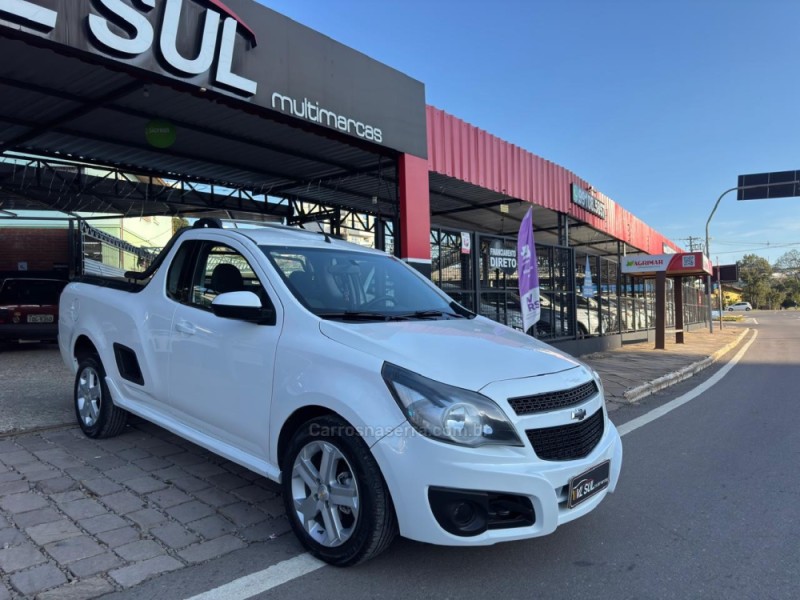 MONTANA 1.4 MPFI SPORT CS 8V FLEX 2P MANUAL - 2015 - CAXIAS DO SUL