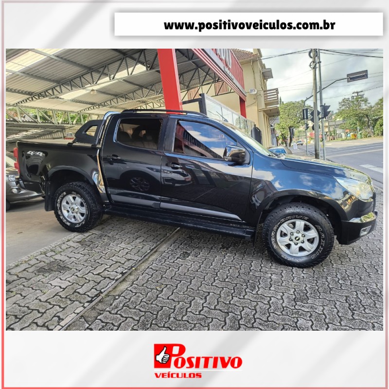 S10 2.8 LT 4X4 CD 16V TURBO DIESEL 4P AUTOMÁTICO - 2013 - CAXIAS DO SUL