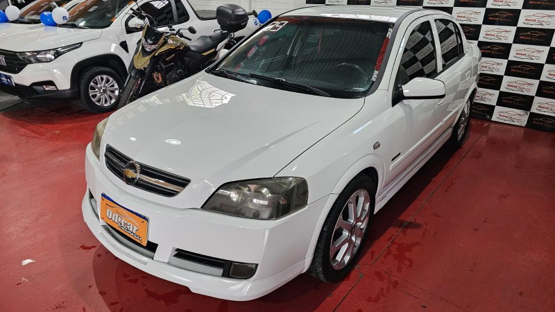 ASTRA 2.0 MPFI ADVANTAGE SEDAN 8V FLEX 4P MANUAL - 2009 - CAXIAS DO SUL