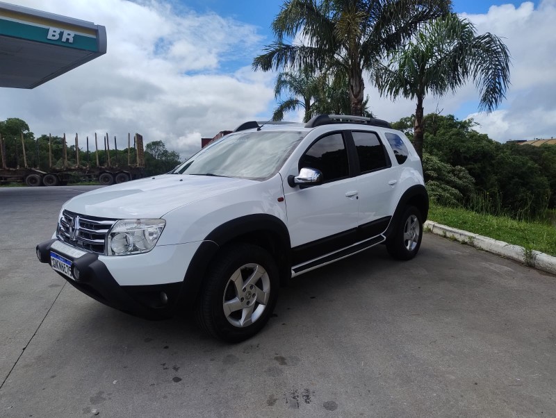 DUSTER 1.6 DYNAMIQUE 4X2 16V FLEX 4P MANUAL - 2015 - CAXIAS DO SUL