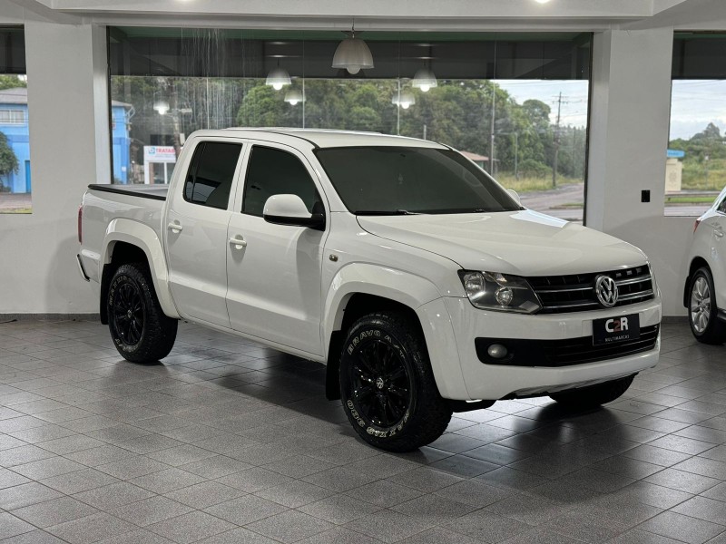 amarok 2.0 trendline 4x4 cd 16v turbo intercooler diesel 4p automatico 2013 caxias do sul