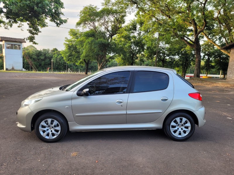 207 1.4 XR 8V FLEX 4P MANUAL - 2011 - VENâNCIO AIRES