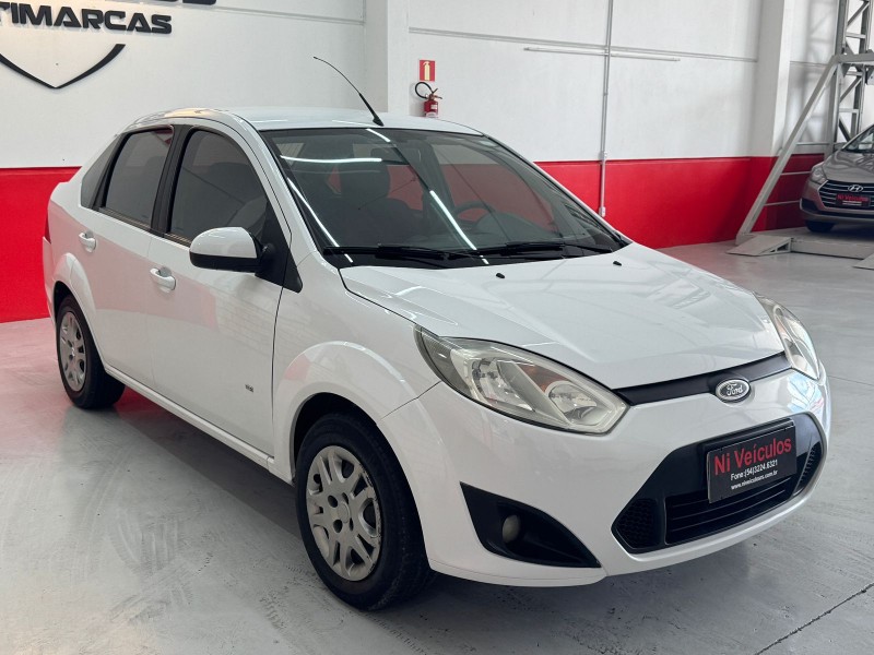 FIESTA 1.6 MPI SEDAN 8V FLEX 4P MANUAL - 2014 - CAXIAS DO SUL