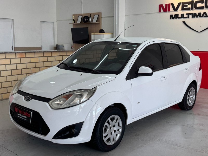 FIESTA 1.6 MPI SEDAN 8V FLEX 4P MANUAL - 2014 - CAXIAS DO SUL