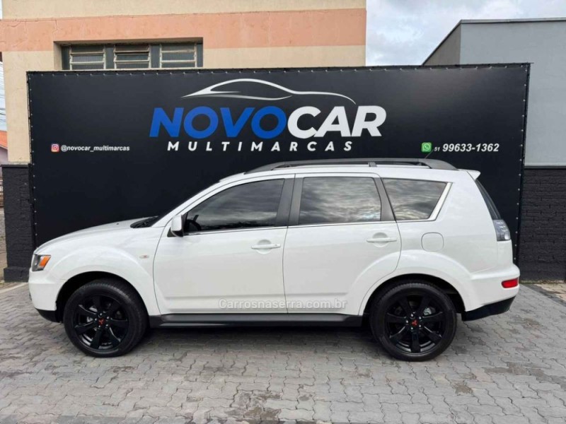 OUTLANDER 3.0 GT 4X4 V6 24V GASOLINA 4P AUTOMÁTICO - 2012 - ESTâNCIA VELHA