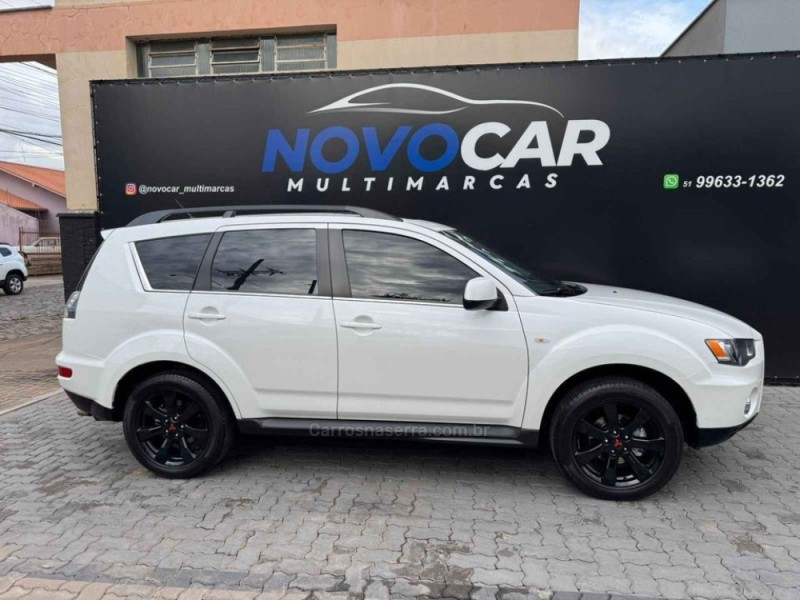 OUTLANDER 3.0 GT 4X4 V6 24V GASOLINA 4P AUTOMÁTICO - 2012 - ESTâNCIA VELHA