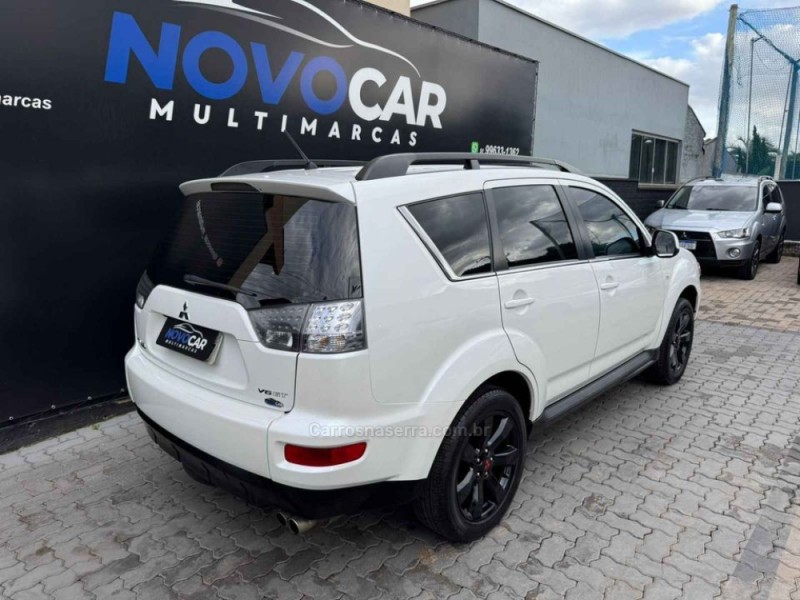 OUTLANDER 3.0 GT 4X4 V6 24V GASOLINA 4P AUTOMÁTICO - 2012 - ESTâNCIA VELHA