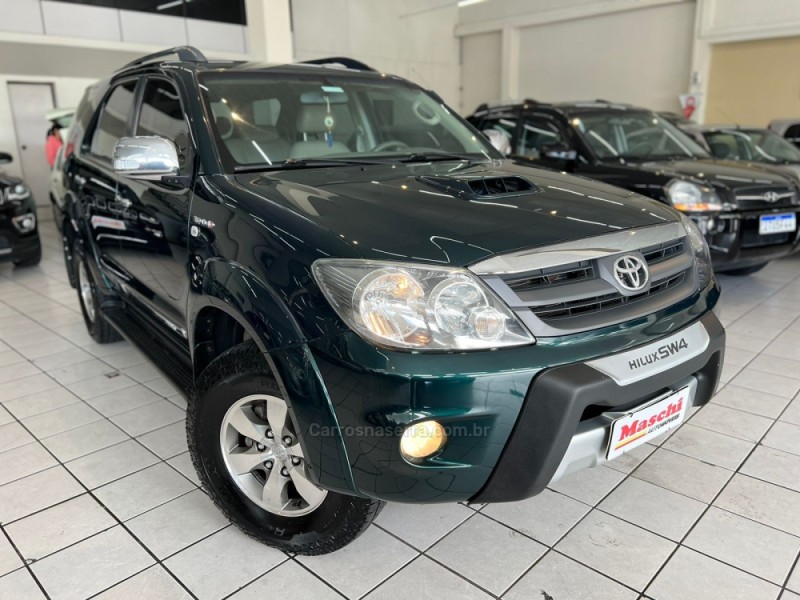 HILUX SW4 3.0 SRV 4X4 16V TURBO INTERCOOLER DIESEL 4P AUTOMÁTICO - 2006 - CAXIAS DO SUL