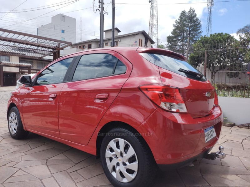 ONIX 1.0 LT 12V FLEX 4P MANUAL - 2013 - CAXIAS DO SUL