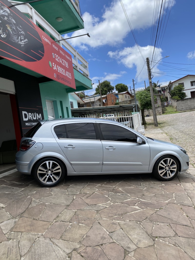 VECTRA 2.0 MPFI GT-X HATCH 8V FLEX 4P MANUAL - 2010 - CAXIAS DO SUL