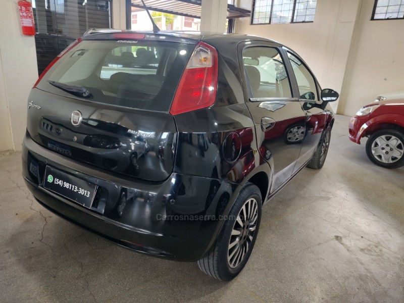 PUNTO 1.4 ATTRACTIVE 8V FLEX 4P MANUAL - 2011 - CAXIAS DO SUL