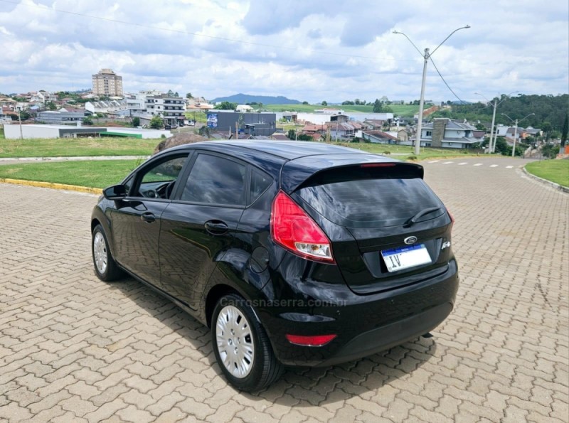 FIESTA 1.5 SE HATCH 16V FLEX 4P MANUAL - 2014 - LAJEADO